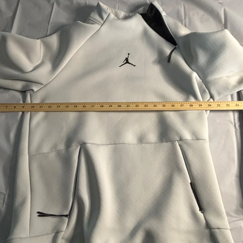 Jordan Mens Therma Sphere Max 23 Flight Tech Sweatshirt Mock Neck Zip Hoodie
